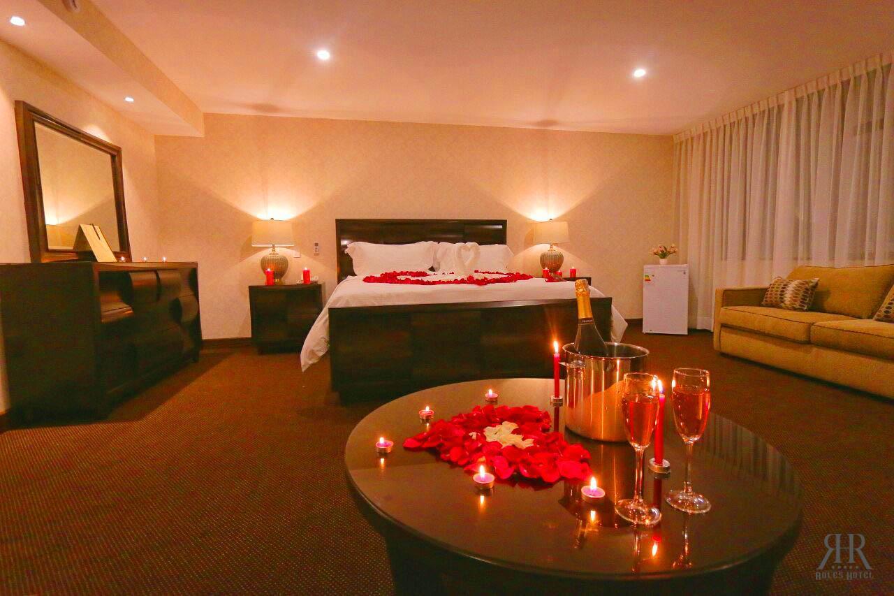 Roles Hotel スクレ エクステリア 写真