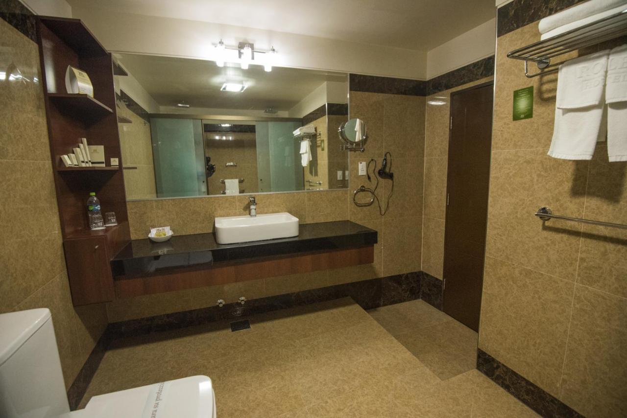 Roles Hotel スクレ エクステリア 写真